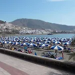Cristianos 公寓