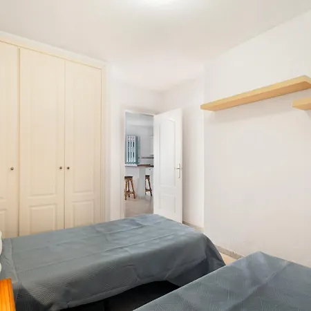 Cristianos Apartment